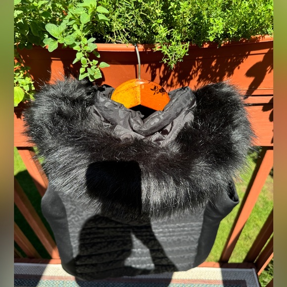 Michael Kors tunic length quilted vest - Picture 3 of 6